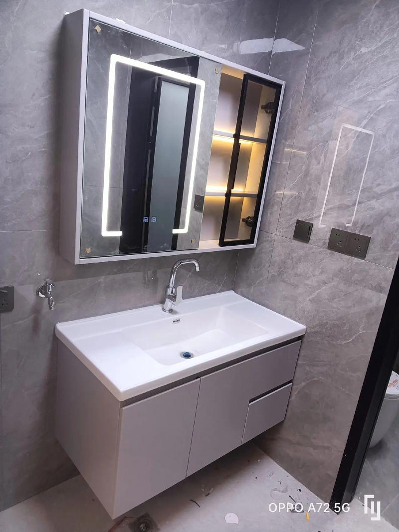 柏汇首府卫浴洁具+开关插座灯具 打造现代家居的舒适与便捷